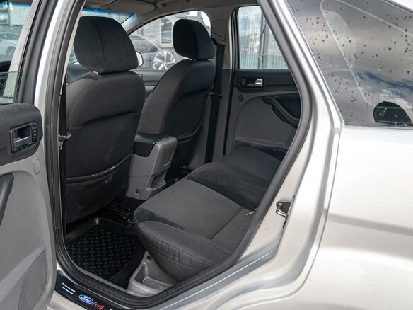 2008 Ford Focus II Рестайлинг, серый, 699000 рублей - вид 10