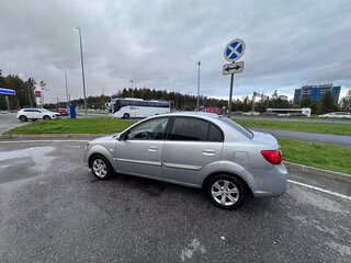 2010 Kia Rio II Рестайлинг, серый, 550000 рублей, вид 5