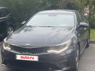 2019 Kia Optima IV Рестайлинг, синий, 1800000 рублей, вид 2