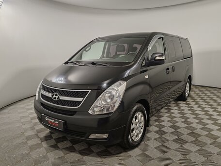 Hyundai Grand Starex I