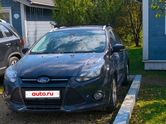 2012 Ford Focus III, серый - вид 1