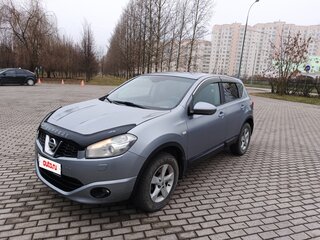 2011 Nissan Qashqai I Рестайлинг, серебристый, 690000 рублей, вид 1