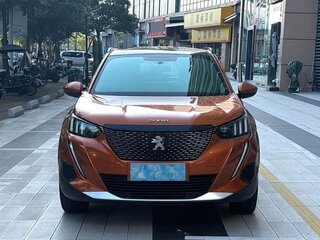 2022 Peugeot 2008 II, оранжевый, 1720000 рублей, вид 2