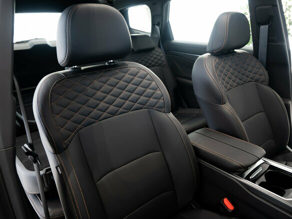 2026 Geely Okavango I Рестайлинг, чёрный, 4085990 рублей - вид 9