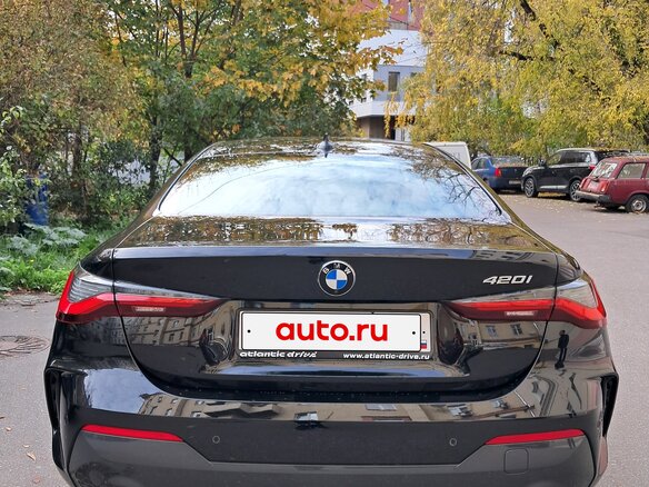 2022 BMW 4 серии 420i G22, G23, G26, чёрный, 5365000 рублей - вид 6
