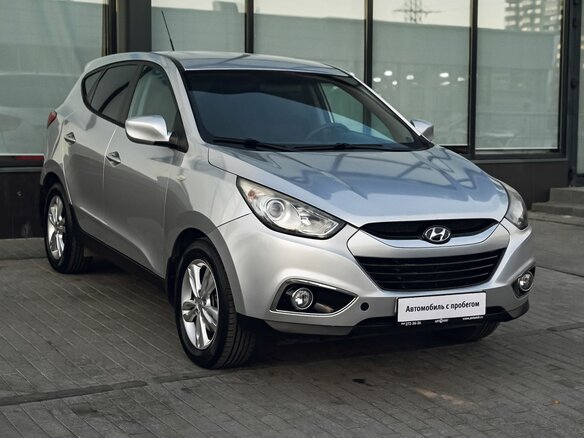 2010 Hyundai ix35 I, серебристый, 1137000 рублей - вид 6