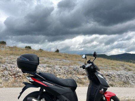 2012 Aprilia SportCity 300, чёрный, 470000 рублей, вид 5