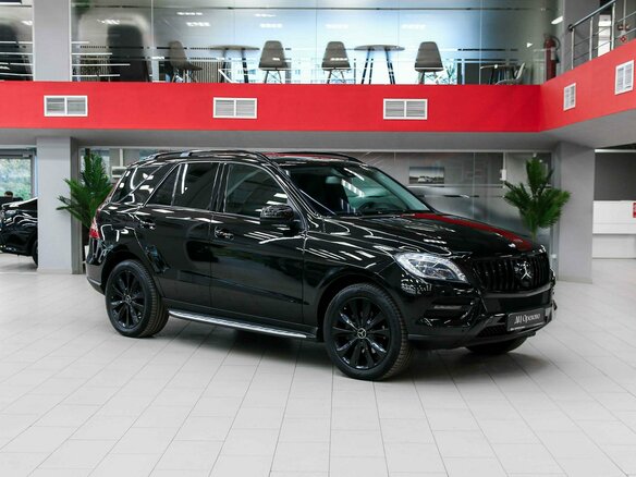 2013 Mercedes-Benz M-Класс 350 CDI III (W166), чёрный - вид 2