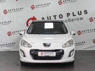 2011 Peugeot 308 I Рестайлинг, белый, 599000 рублей, вид 3