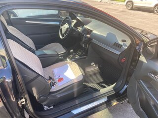 2008 Opel Astra GTC H Рестайлинг, чёрный, 390000 рублей, вид 4