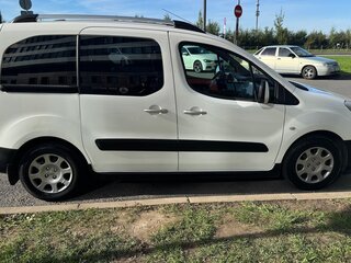 2011 Peugeot Partner II, белый, 950000 рублей, вид 5