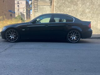 2005 BMW 3 серии 323i V (E90/E91/E92/E93), чёрный, 1500000 рублей, вид 2