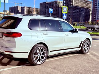 2019 BMW X7 30d I (G07), белый, 6490000 рублей, вид 3