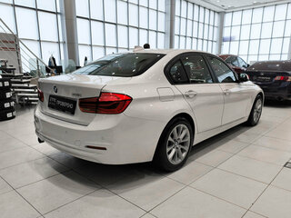 2017 BMW 3 серии 318i VI (F3x) Рестайлинг, серый, 1950000 рублей, вид 5