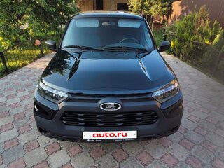 2024 Lada (ВАЗ) Niva Travel I, зелёный, 940000 рублей, вид 1