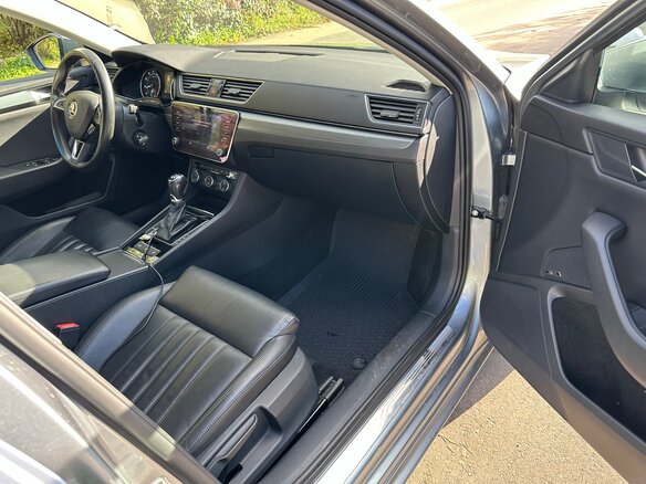 2015 Skoda Superb III, серый, 1790000 рублей - вид 13