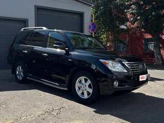 2010 Lexus LX 570 III, чёрный, 2950000 рублей, вид 3