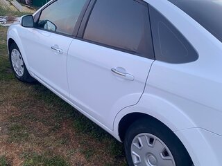 2010 Ford Focus II Рестайлинг, белый, 550000 рублей, вид 3