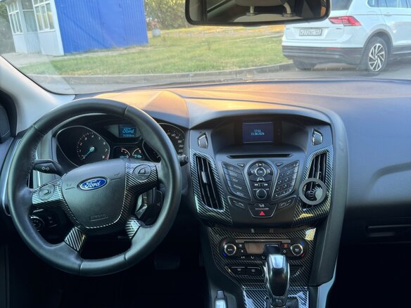 2011 Ford Focus III, серый, 820000 рублей - вид 9