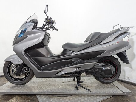 2014 Suzuki Burgman (SkyWave) 400, серый, 395000 рублей, вид 3