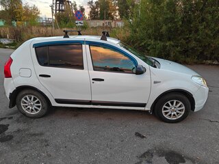 2012 Renault Sandero I, белый, 565000 рублей, вид 4