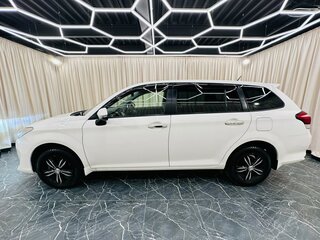 2017 Toyota Corolla Fielder XI (E160, E170) Рестайлинг 2, белый, 1429000 рублей, вид 3