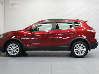 2017 Nissan Qashqai II, красный, 1389000 рублей, вид 2
