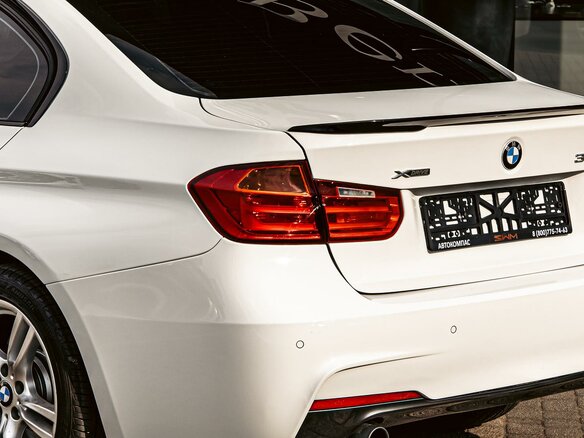 2014 BMW 3 серии 320i xDrive VI (F3x), белый, 1655000 рублей - вид 9