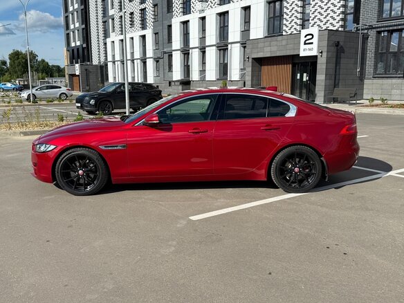 2016 Jaguar XE I, красный, 2150000 рублей - вид 7