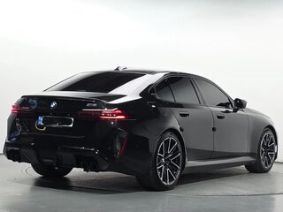 2026 BMW M5 Euro 7 VII (G90), чёрный, 21760000 рублей, вид 3
