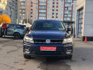 2017 Volkswagen Tiguan II, синий, 2299000 рублей, вид 2