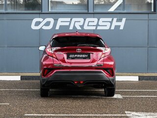 2019 Toyota C-HR I Рестайлинг, красный, 2319000 рублей, вид 4