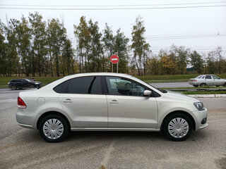 2013 Volkswagen Polo V, серебристый, 522000 рублей, вид 4