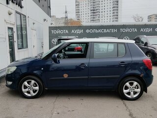 2012 Skoda Fabia II Рестайлинг, синий, 630000 рублей, вид 4
