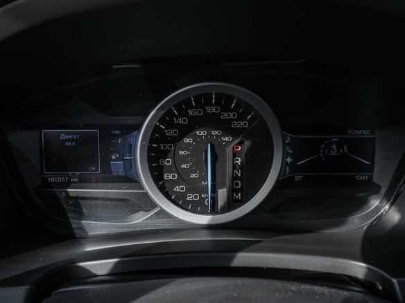 2013 Ford Explorer V, коричневый, 1375000 рублей - вид 22