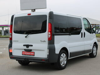 2009 Renault Trafic II Рестайлинг, белый, 1669000 рублей, вид 5
