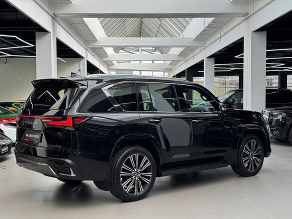 2026 Lexus LX 500d IV, чёрный, 18790000 рублей - вид 13