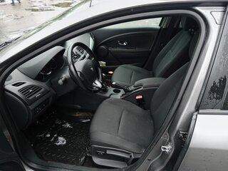 2012 Renault Megane III, серебристый, 460000 рублей, вид 5
