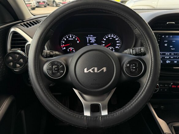 2022 Kia Soul III, синий, 2400000 рублей - вид 7