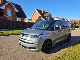 2022 Volkswagen Multivan T7, серый, 6800000 рублей, вид 2