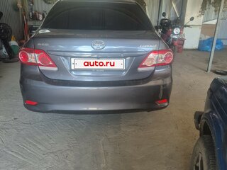 2011 Toyota Corolla X (E140, E150) Рестайлинг, серый, 850000 рублей, вид 2