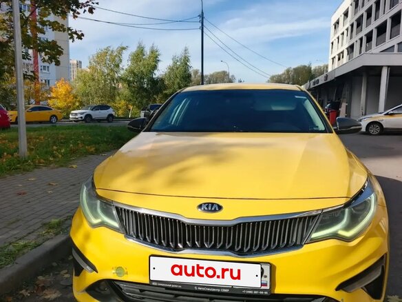 2019 Kia Optima IV Рестайлинг, белый, 1300000 рублей