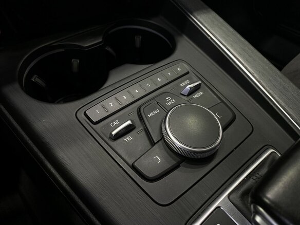 2015 Audi A4 V (B9), чёрный - вид 16