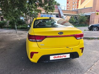 2017 Kia Rio IV, белый, 590000 рублей, вид 3