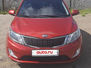 2013 Kia Rio 5-speed III, красный, 888888 рублей, вид 4