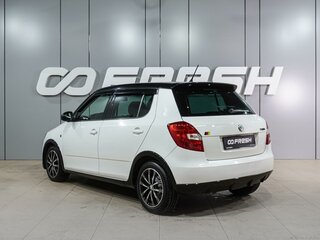 2012 Skoda Fabia II Рестайлинг, белый, 949000 рублей, вид 2