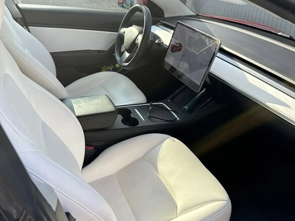 2020 Tesla Model 3 Performance I, пурпурный, 4500000 рублей - вид 5