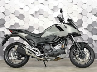 2026 Honda NC 750X, серый, 1577000 рублей, вид 3