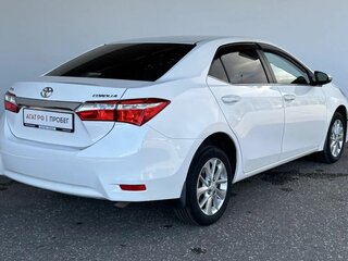 2013 Toyota Corolla XI (E160, E170, E180), белый, 1584000 рублей, вид 5
