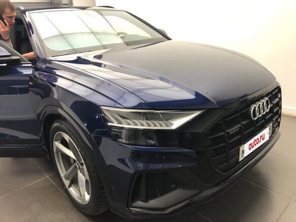2019 Audi Q8 45 TDI I (4M), синий, 8000000 рублей